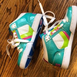 New Osiris teal pink green shoes size 6